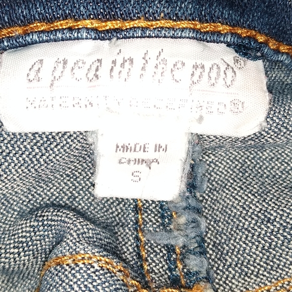 Maternity jeans - Picture 3 of 3